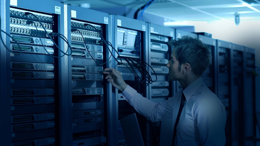 Cheap Dedicated Server Vs Shared Server: What are the Differences?